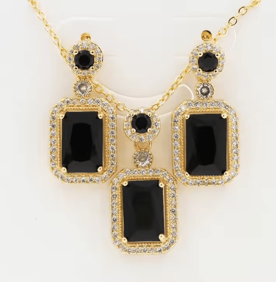 Royal Gemstone Necklace Set